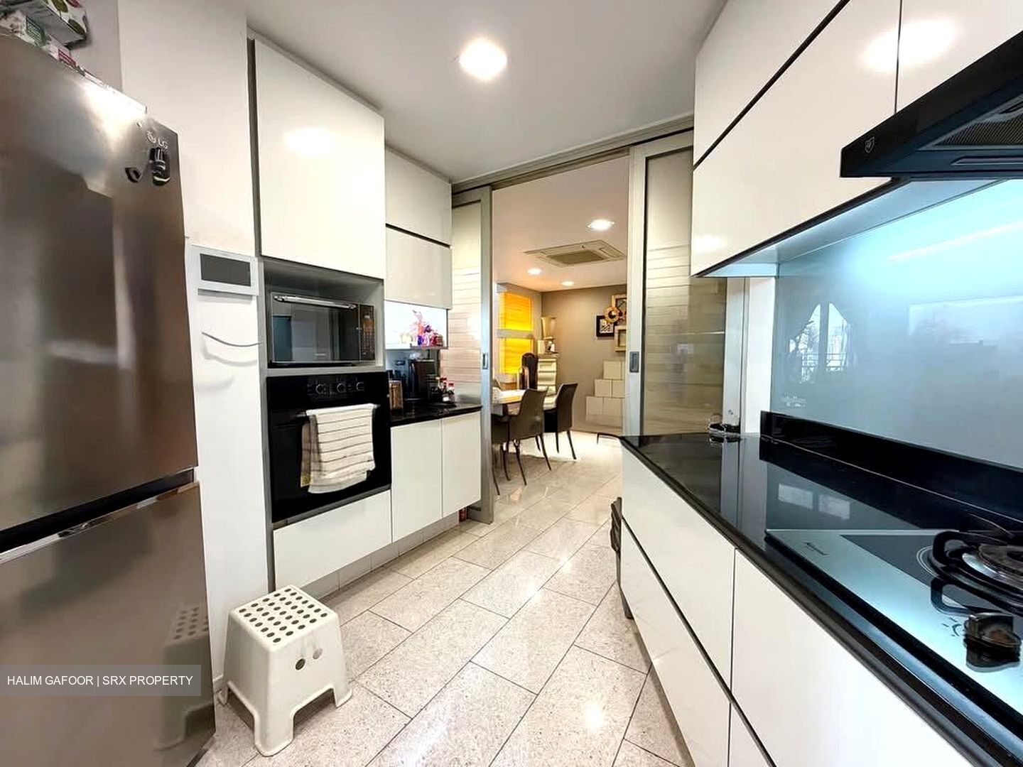 Kerrisdale (D8), Condominium #557145371